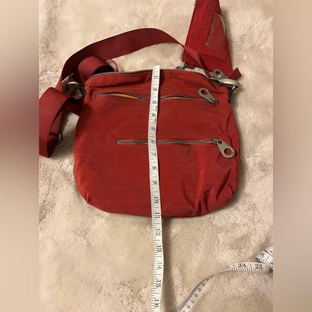 Baggallini Red Crossbody Bag with Adjustable Strap - Picture 8 of 10